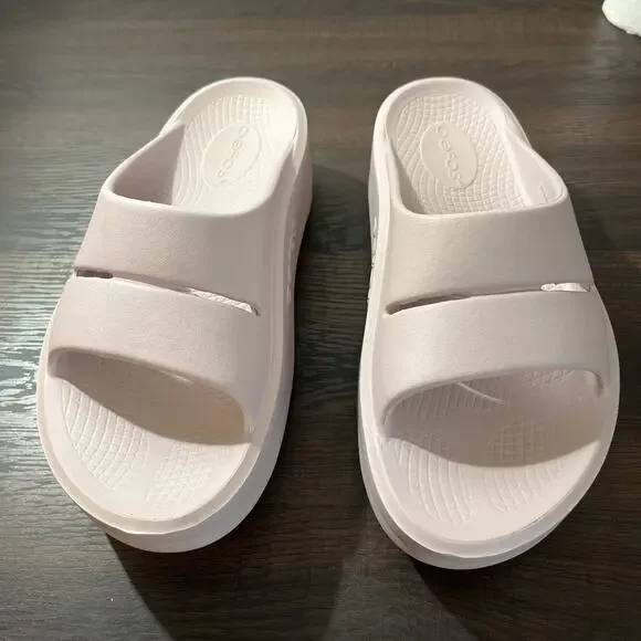 OOFOS OOmega Ooahh Women's Size: 7 Blush Pink Sandal Slide Shoe Recovery - Picture 2 of 10
